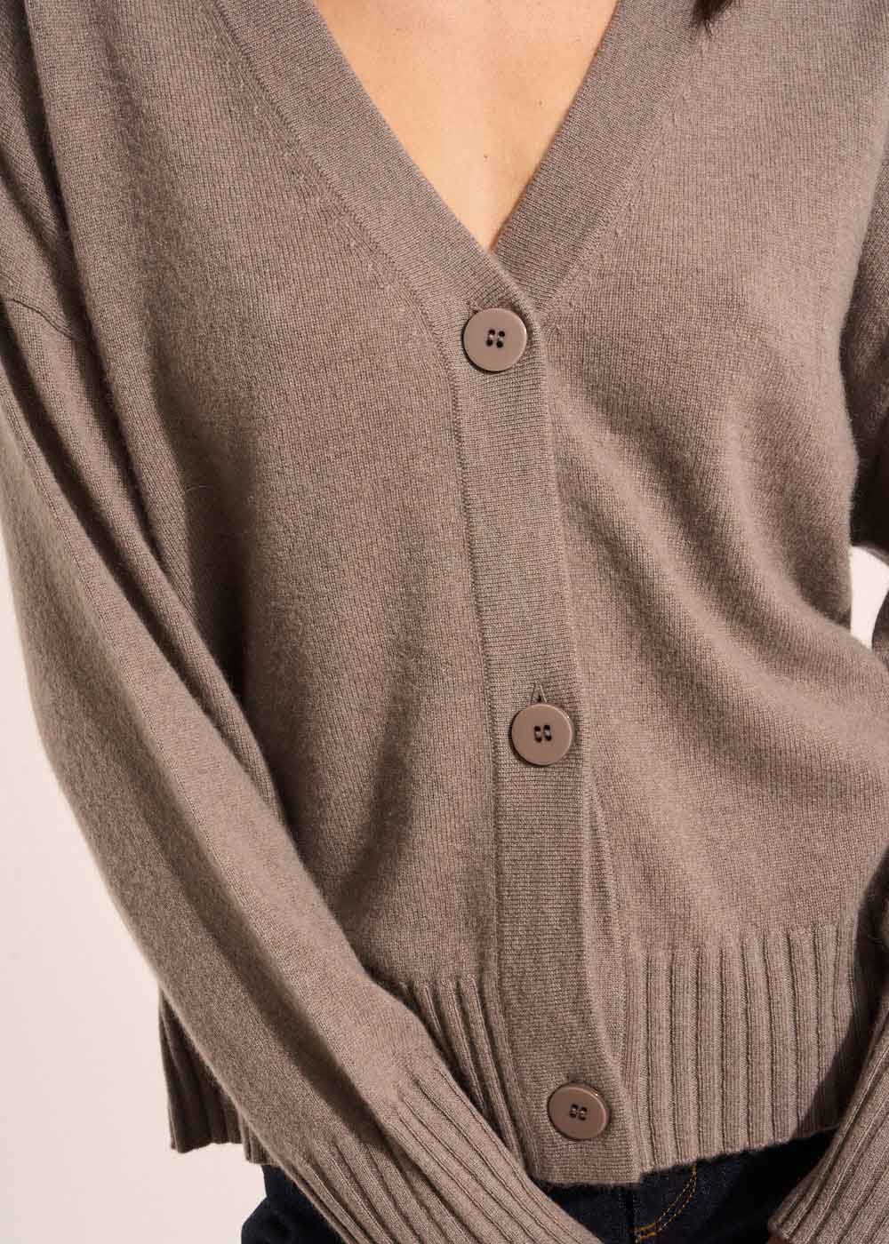 Gilet ample avec col V en cachemire - Sud Express - 2 - Sud Express