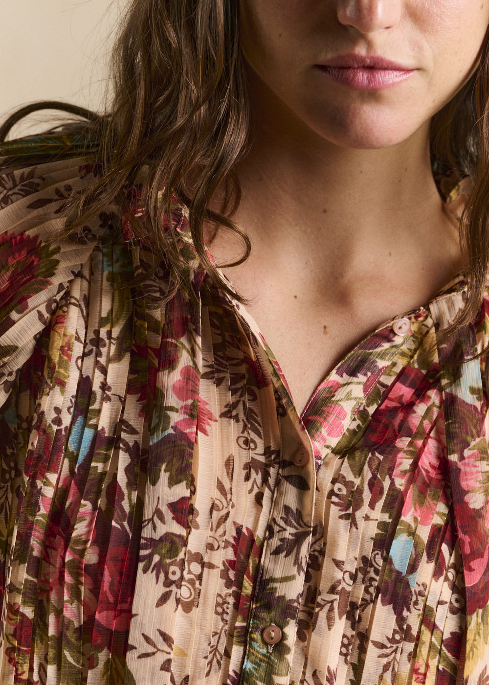 Floral blouse with ruffled collar - Sud Express - 2 - Sud Express