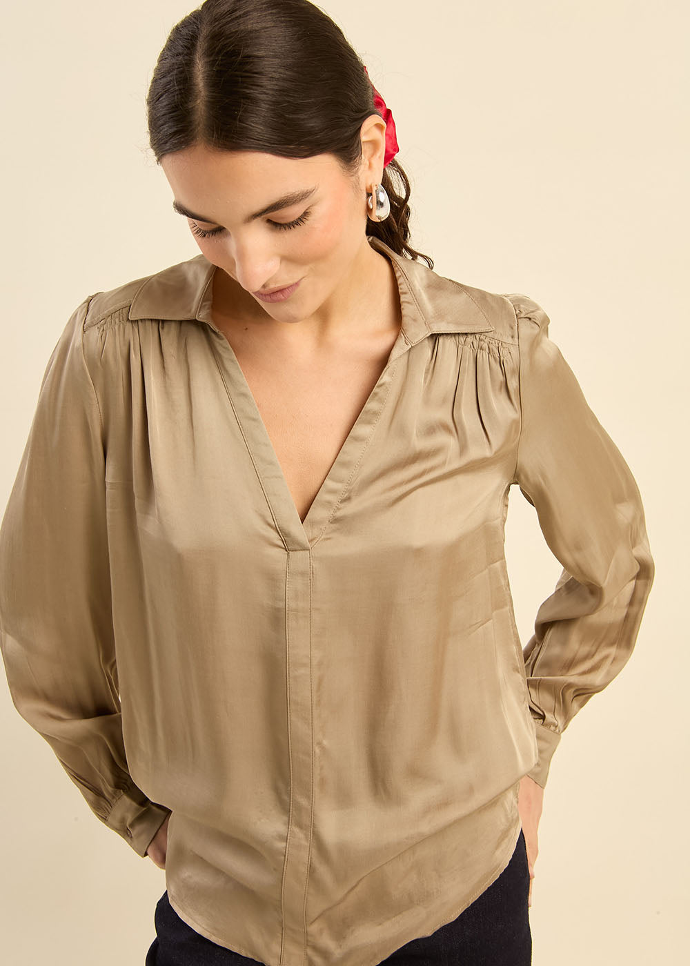 Blouse fluide à col V - Sud Express - 7 - Sud Express