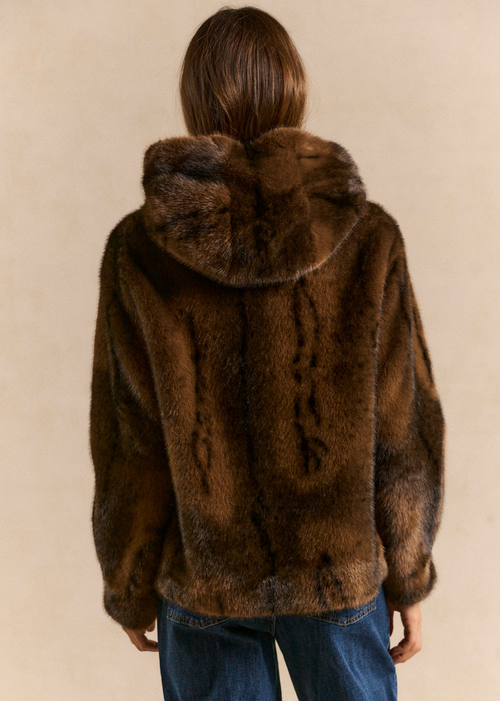 Manteau à capuche en fausse fourrure - Sud Express - 3 - Sud Express