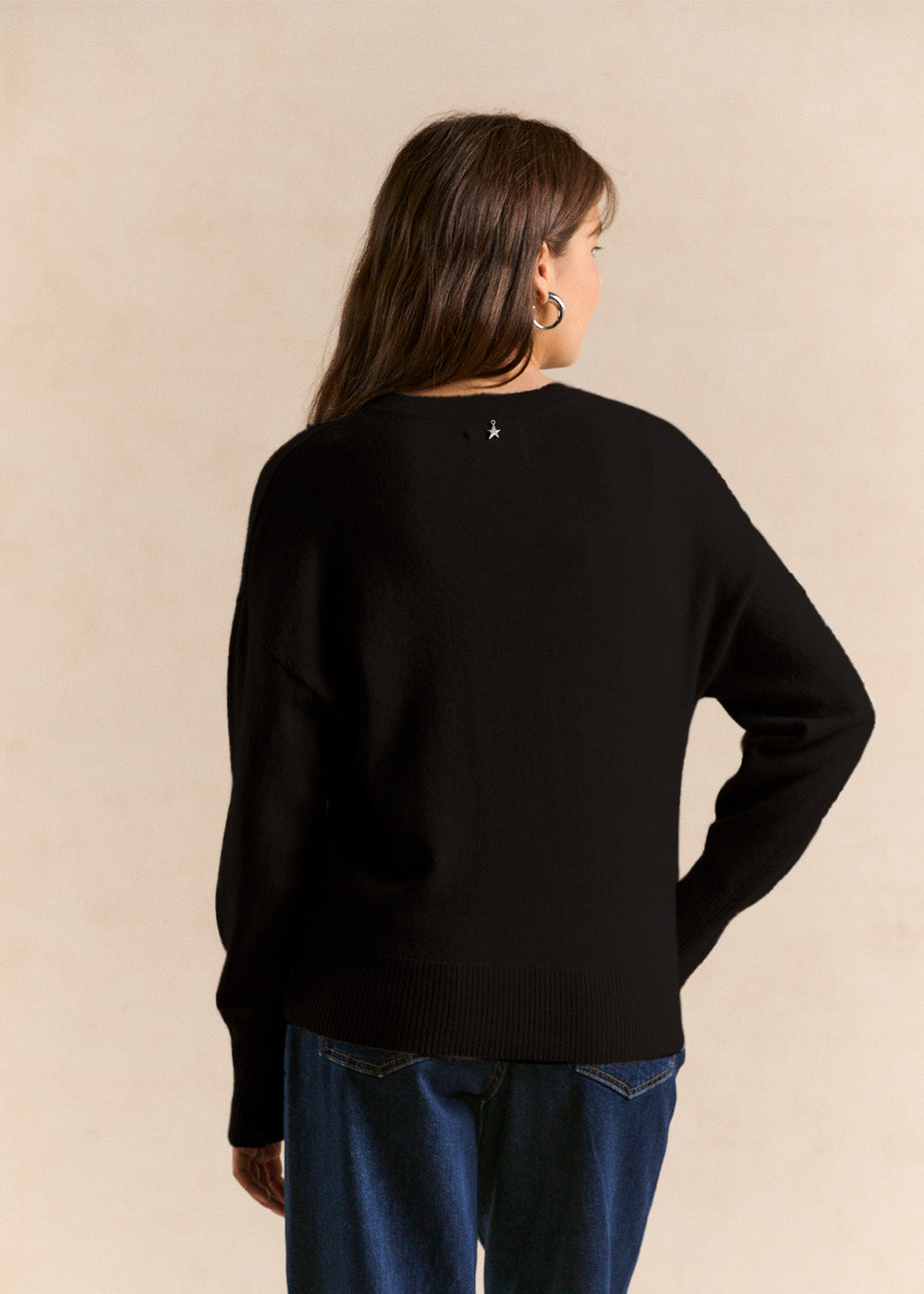 GRAMMAXE Gilet cachemire col V forme courte - 3 - Sud Express - Sud Express