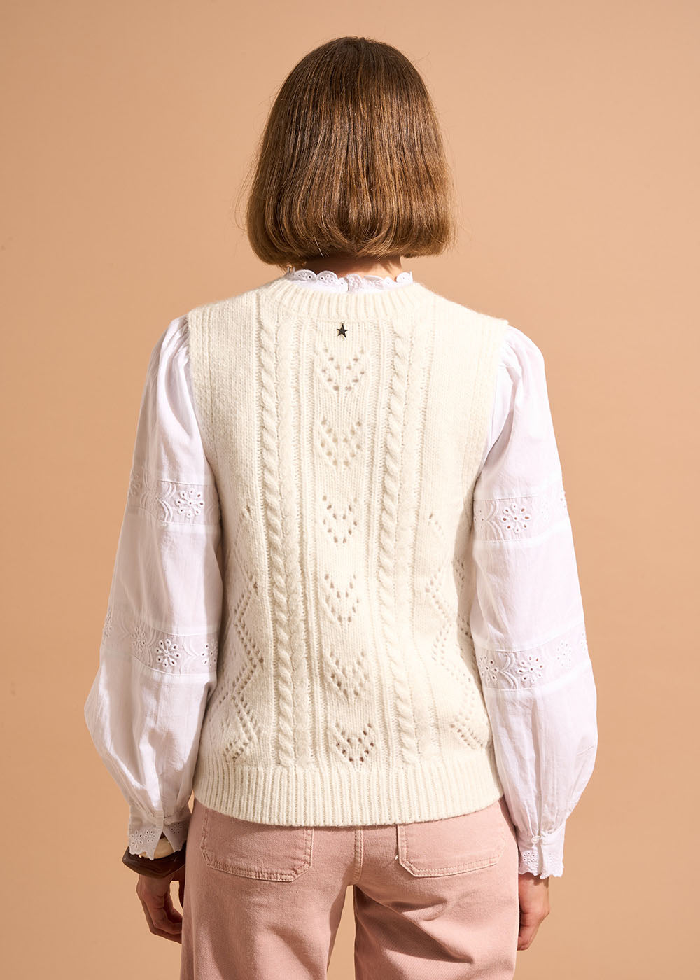 Pull sans manches à col rond et jeu de points - Sud Express - 3 - Sud Express