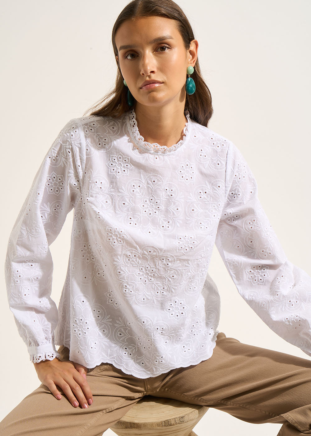 Blouse brodée col montant - Sud Express - 1 - Sud Express