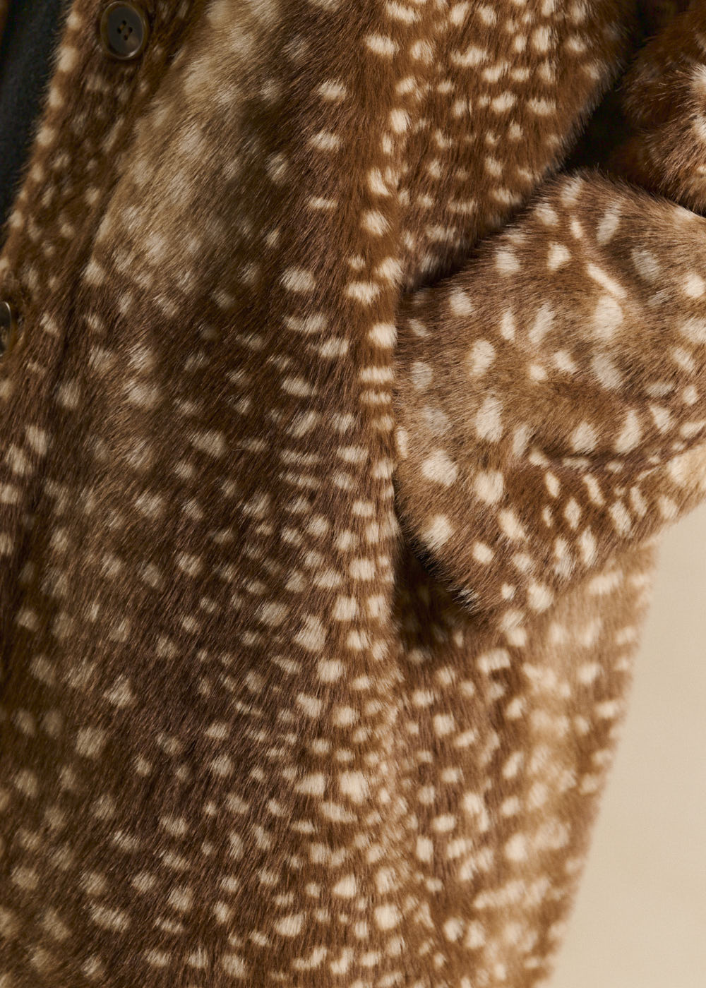 Faux fur jacket with deer print - Sud Express - 2 - Sud Express